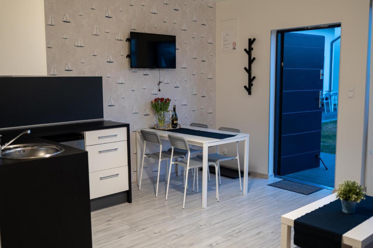 Karwia Marina Apartamenty Exterior foto